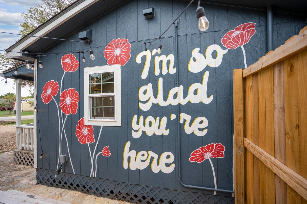 New! The Yellow Door- Downtown Wimberley W/ River Access Екстериор снимка