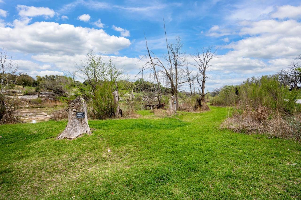 New! The Yellow Door- Downtown Wimberley W/ River Access Екстериор снимка